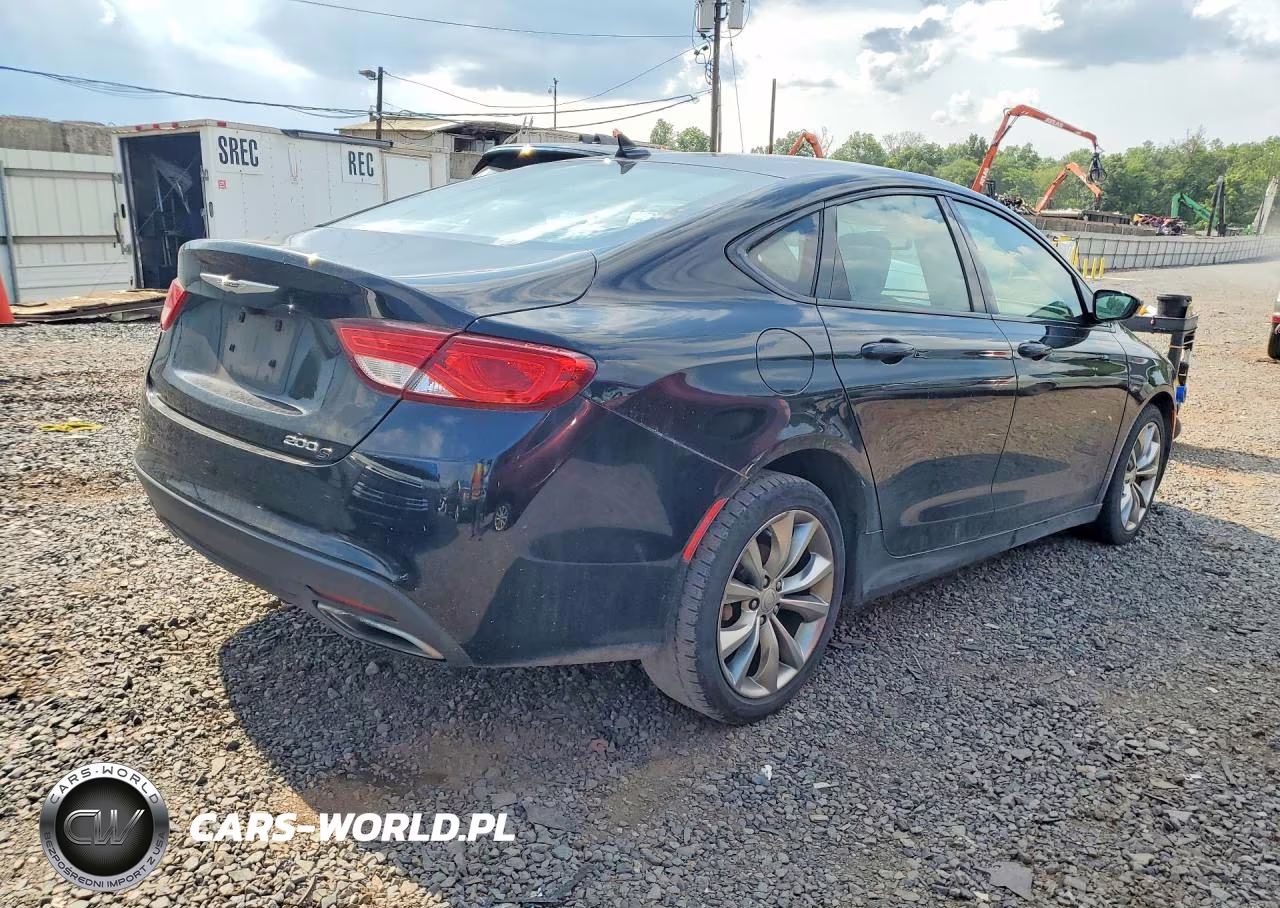 2016 Chrysler 200 S VIN:1C3CCCBB7GN145669 - 3