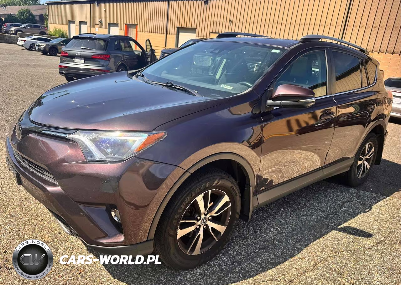 2017 Toyota Rav4 Xle VIN:2T3RFREV5HW659357 - 2