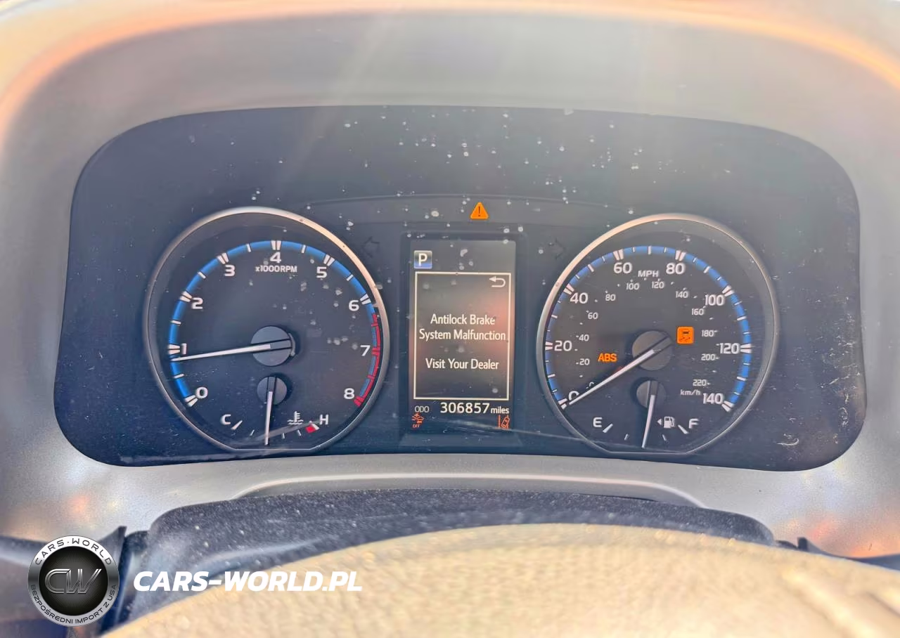 2017 Toyota Rav4 Xle VIN:2T3RFREV5HW659357 - 8