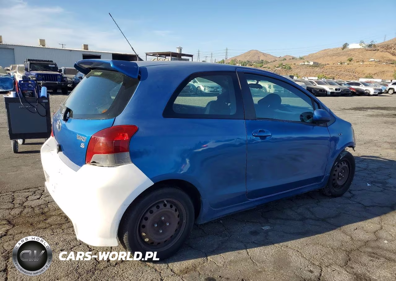 2009 Toyota Yaris S VIN:JTDJT903395235793 - 3
