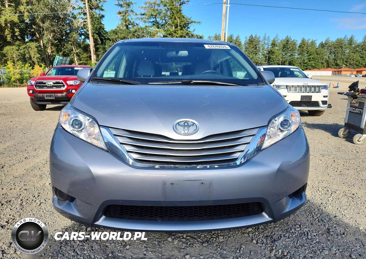2017 Toyota Sienna Le VIN:5TDKZ3DC5HS837467 - 5