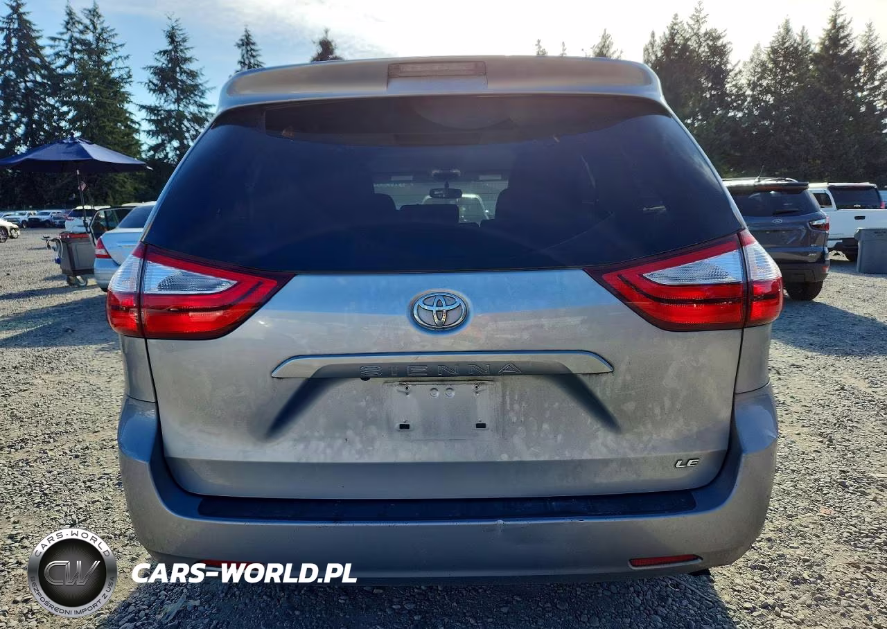 2017 Toyota Sienna Le VIN:5TDKZ3DC5HS837467 - 6