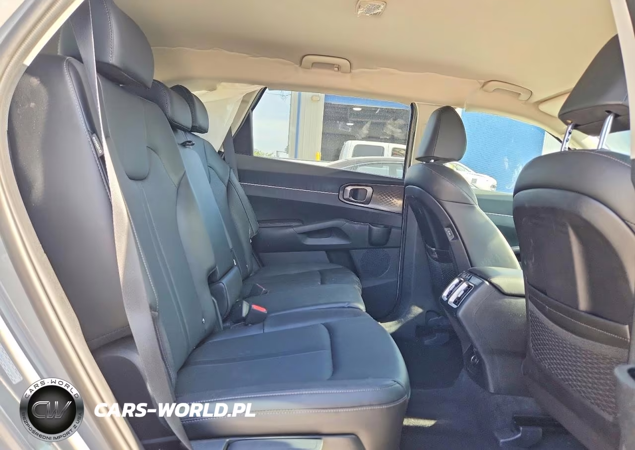 2025 Kia Sorento S VIN:5XYRLDJC3SG402204 - 11
