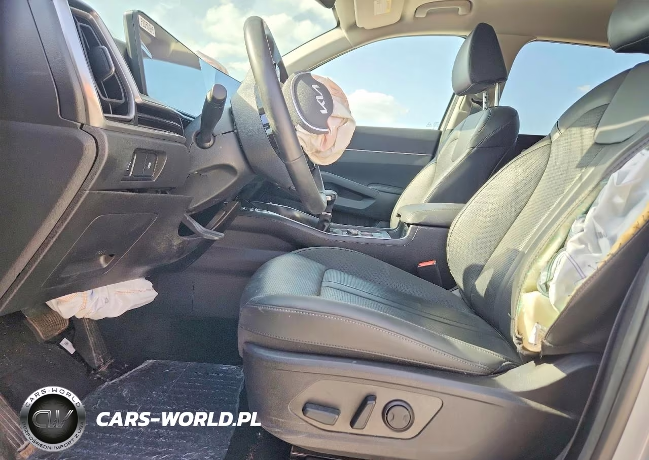 2025 Kia Sorento S VIN:5XYRLDJC3SG402204 - 7