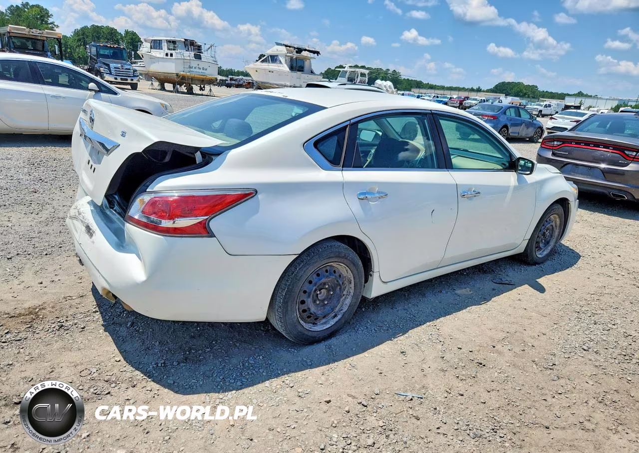 2015 Nissan Altima 2.5 S VIN:1N4AL3AP8FC412074 - 3