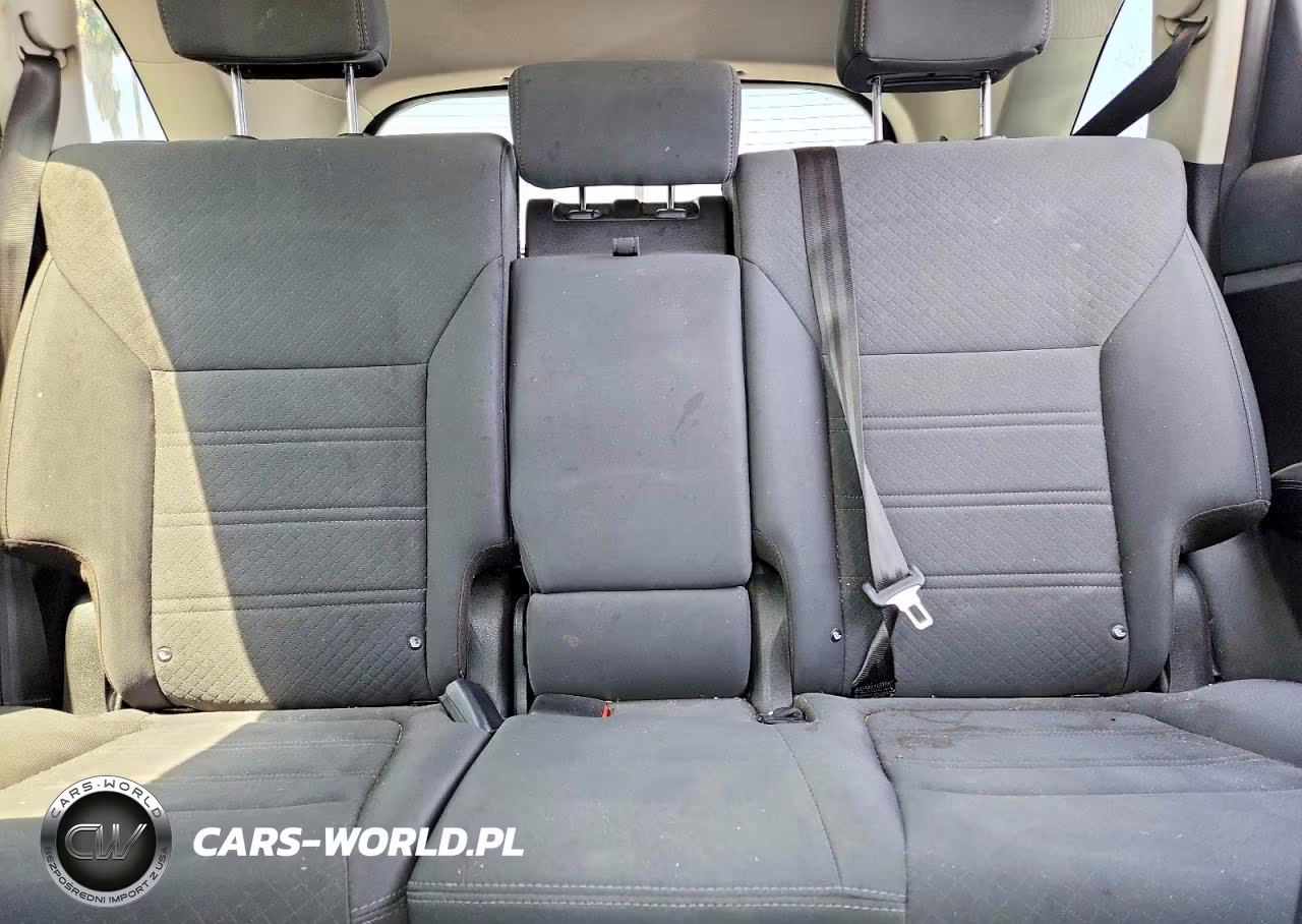 2019 Kia Sorento Lx VIN:5XYPG4A36KG537107 - 10