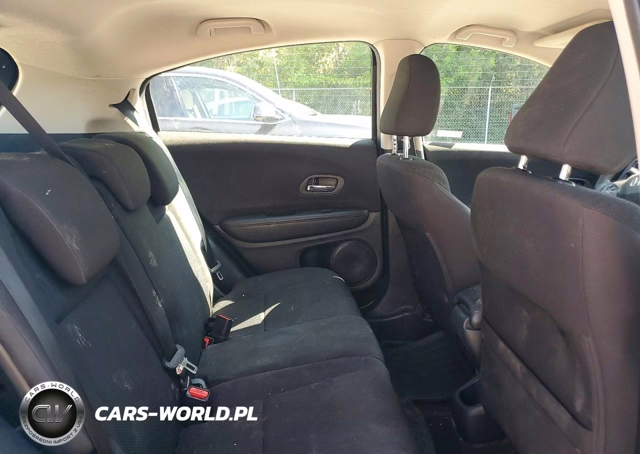 2018 Honda Hr-V Lx VIN:3CZRU6H32JG724566 - 10