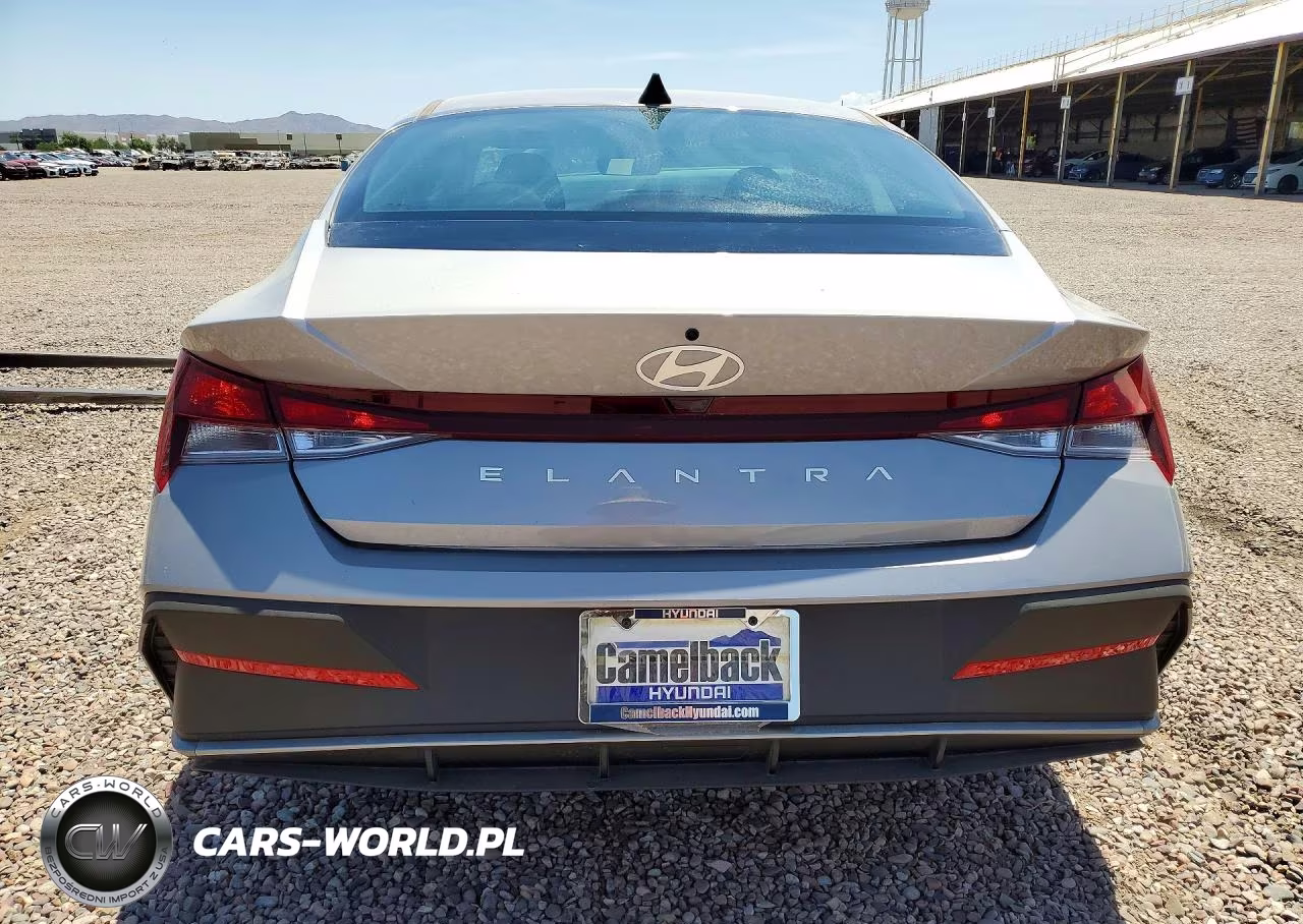 2026 Hyundai Elantra Se VIN:KMHLL4DG2TU099254 - 6