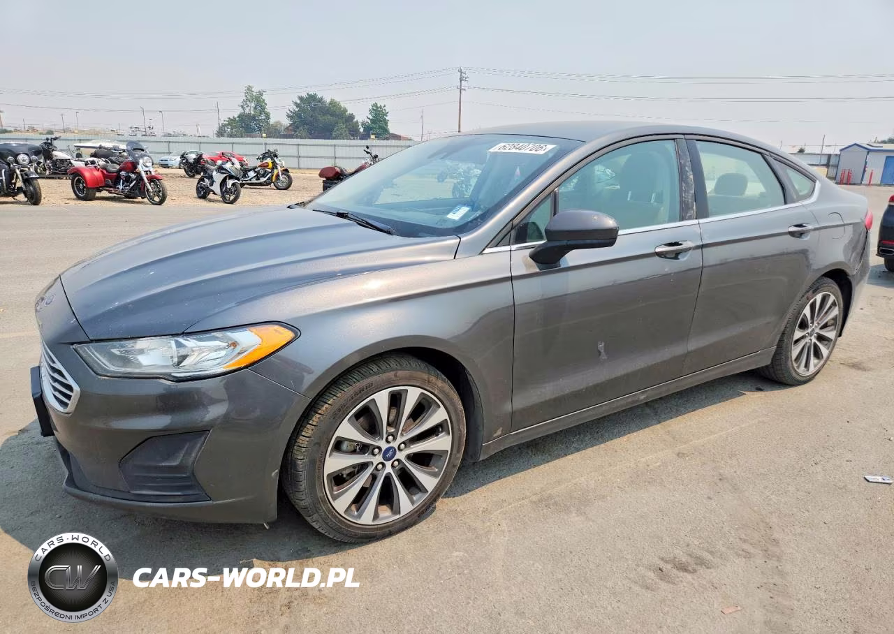 2019 Ford Fusion Se – zdjęcie 1 z 12