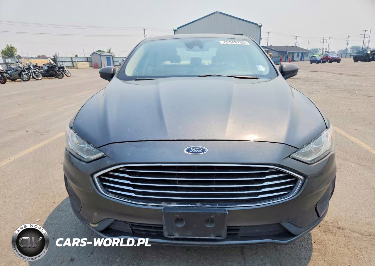 2019 Ford Fusion Se VIN:3FA6P0T96KR179668 - 5
