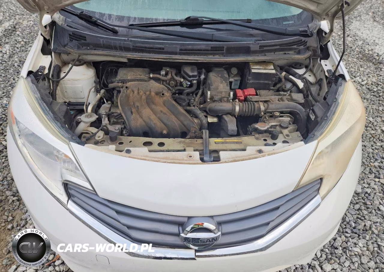 2015 Nissan Versa Note S Plus VIN:3N1CE2CP2FL423342 - 11
