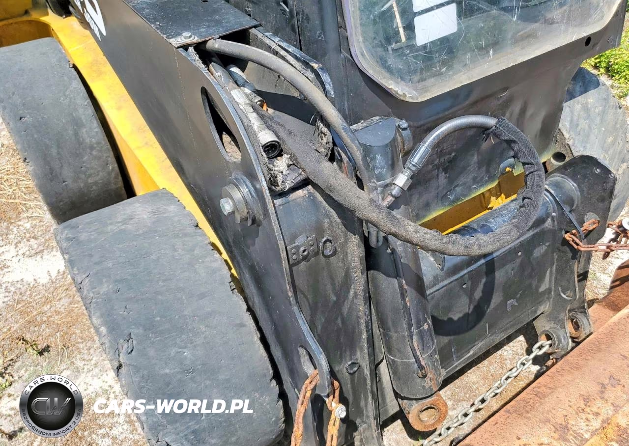 2015 Jcb 175 Skid Steer Loader VIN:GE0175WVJF2202028 - 10