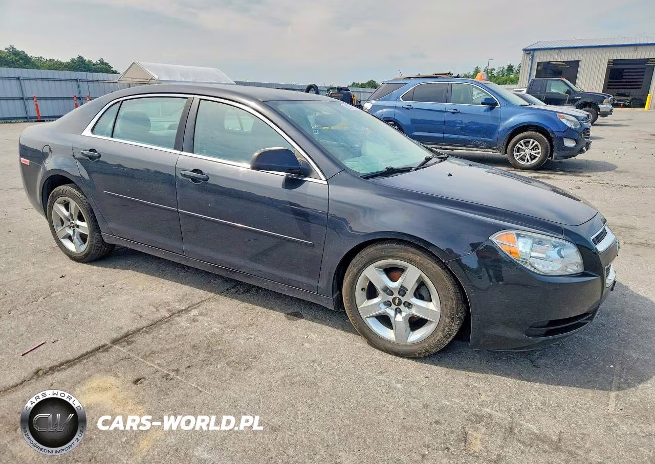 2012 Chevrolet Malibu Ls VIN:1G1ZB5E06CF103134 - 4