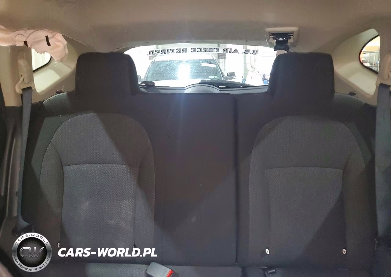2012 Nissan Rogue S VIN:JN8AS5MV8CW397934 - 10