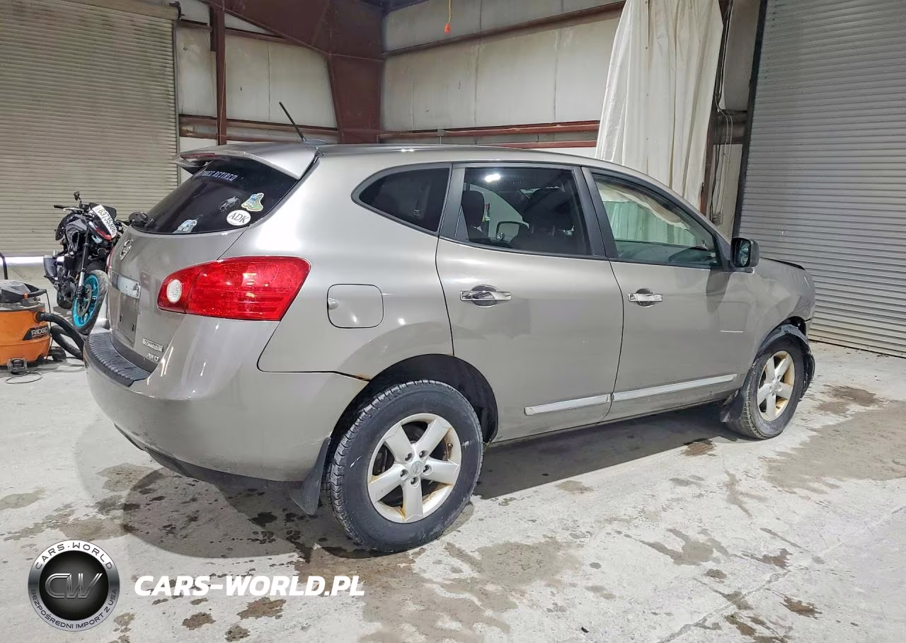 2012 Nissan Rogue S VIN:JN8AS5MV8CW397934 - 3