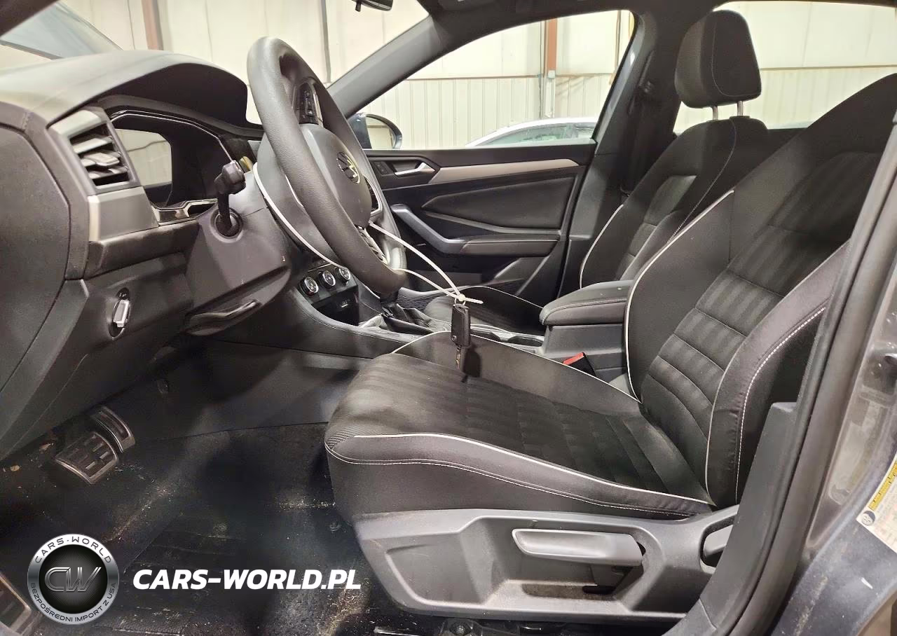 2023 Volkswagen Jetta Sport VIN:3VWBM7BU3PM035156 - 7