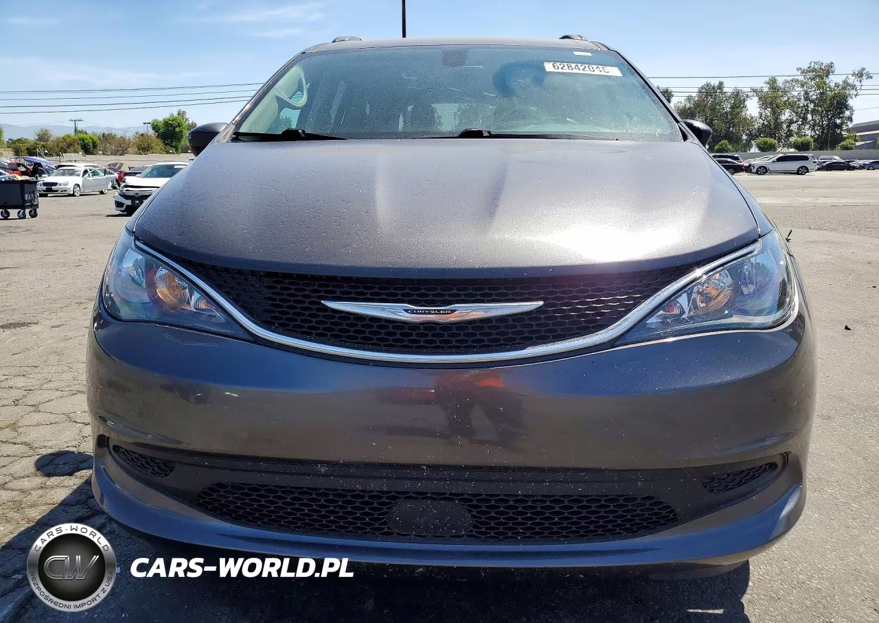 2021 Chrysler Voyager Lxi VIN:2C4RC1DG6MR537964 - 5