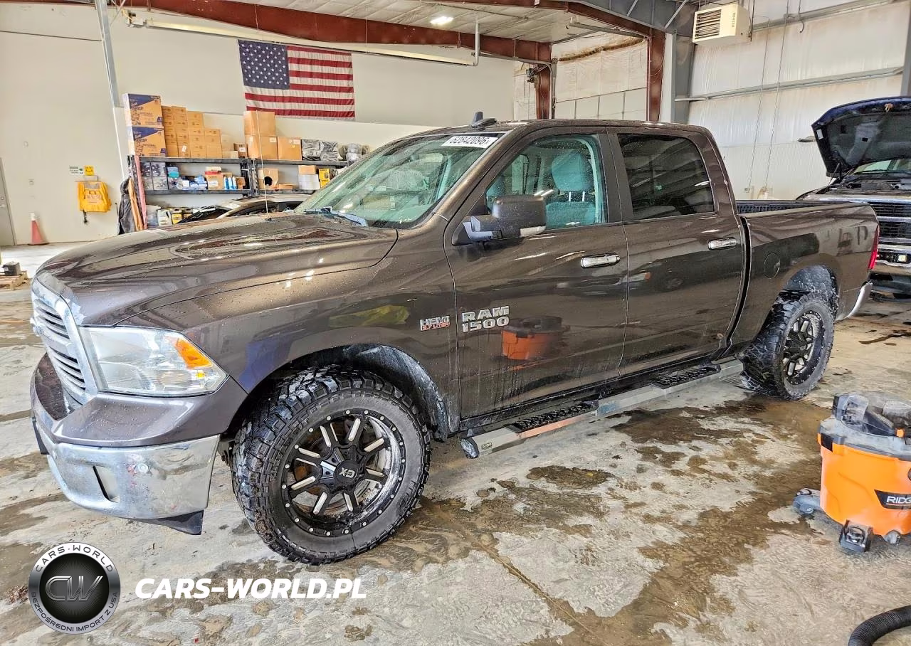 2018 Ram 1500 Slt VIN:3C6RR7LT8JG227095 - 1