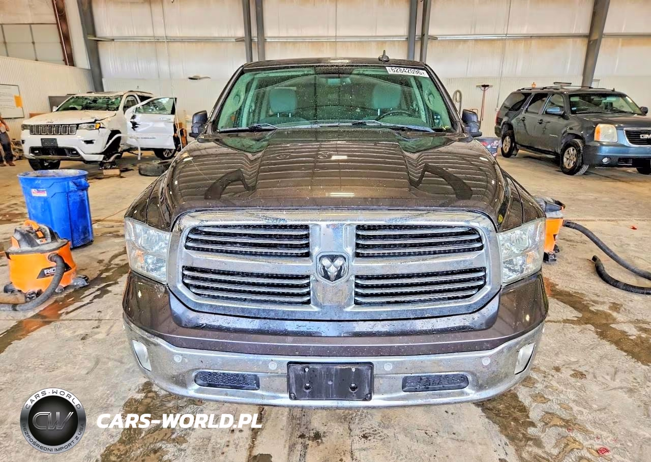 2018 Ram 1500 Slt VIN:3C6RR7LT8JG227095 - 5