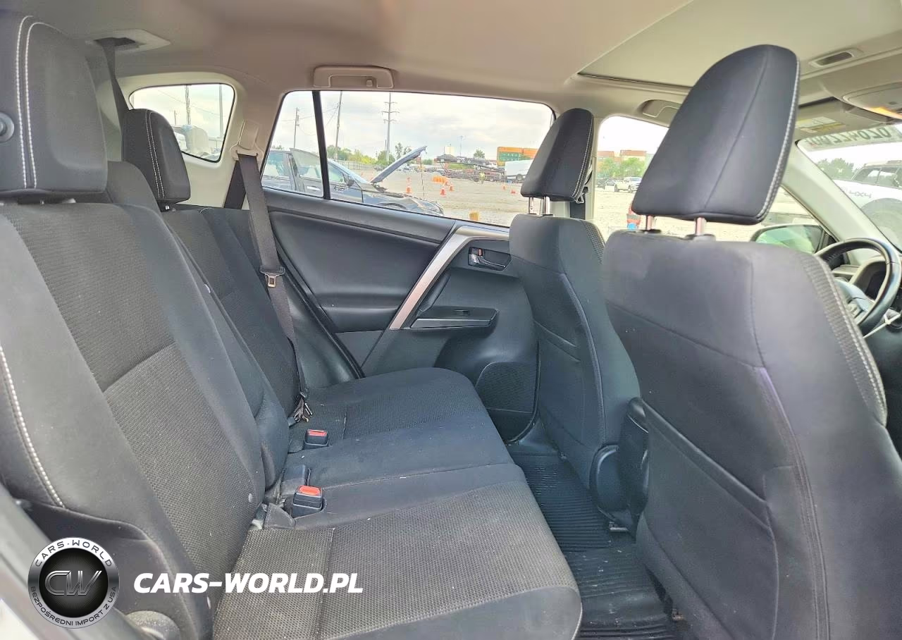2017 Toyota Rav4 Xle VIN:JTMRFREV5HJ113110 - 10