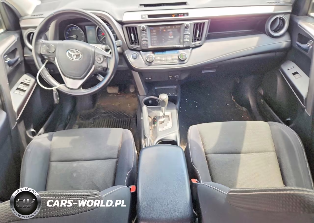 2017 Toyota Rav4 Xle VIN:JTMRFREV5HJ113110 - 8