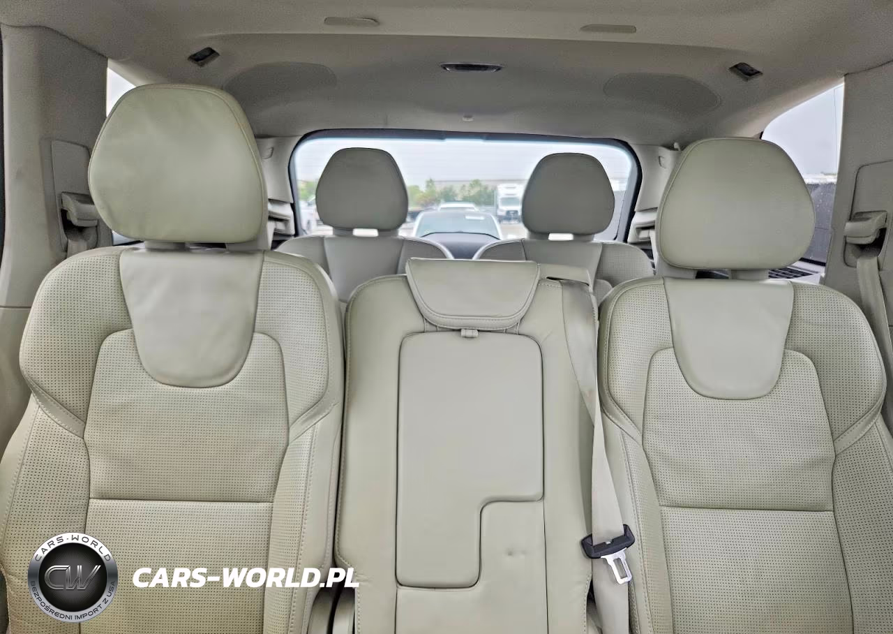 2017 Volvo Xc90 T8 VIN:YV4BC0PL0H1117273 - 10