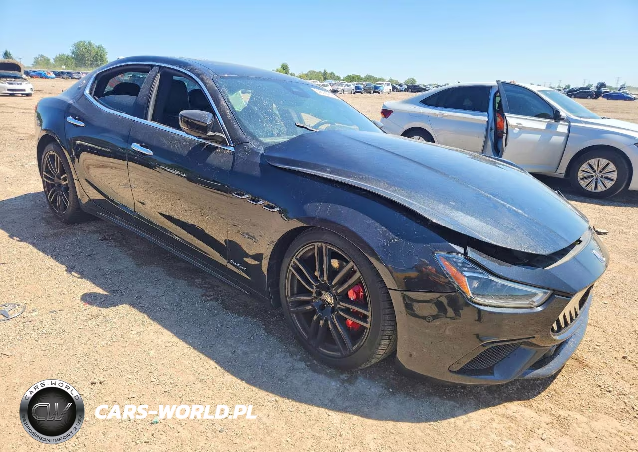 2018 Maserati Ghibli S VIN:ZAM57YTS0J1259947 - 4