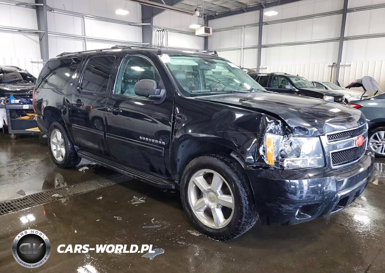 2012 Chevrolet Suburban K1500 Lt VIN:1GNSKJE78CR182200 - 4