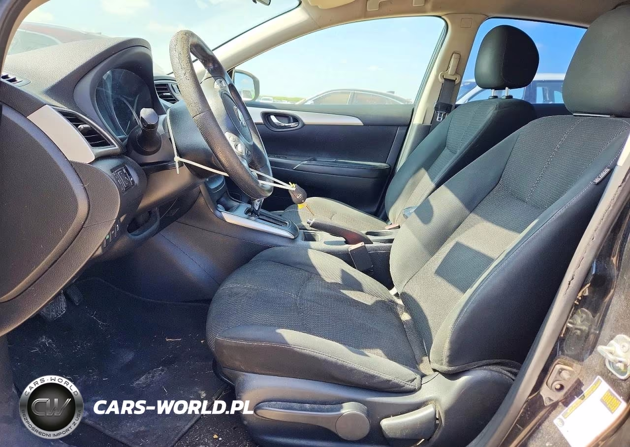 2018 Nissan Sentra S VIN:3N1AB7AP9JY315568 - 7