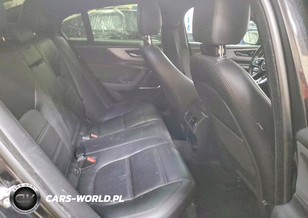2020 Jaguar Xe S VIN:SAJAJ4FX2LCP60626 - 10