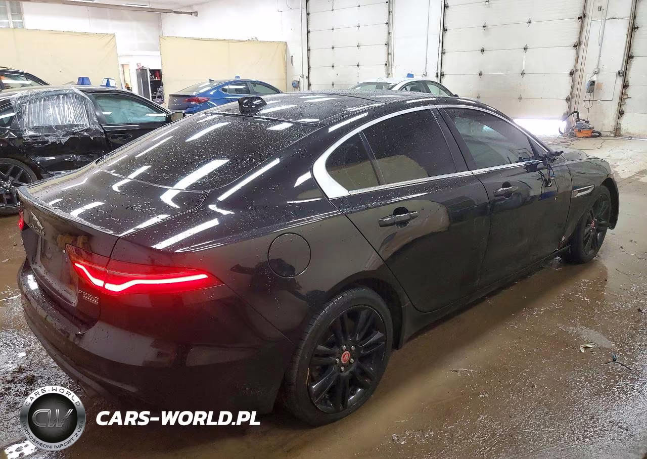 2020 Jaguar Xe S VIN:SAJAJ4FX2LCP60626 - 3