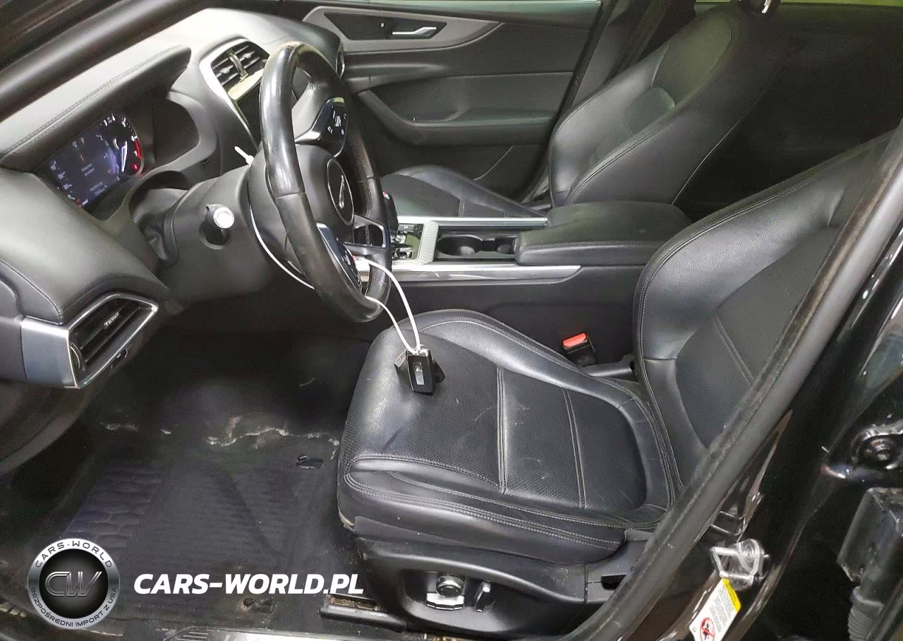 2020 Jaguar Xe S VIN:SAJAJ4FX2LCP60626 - 7