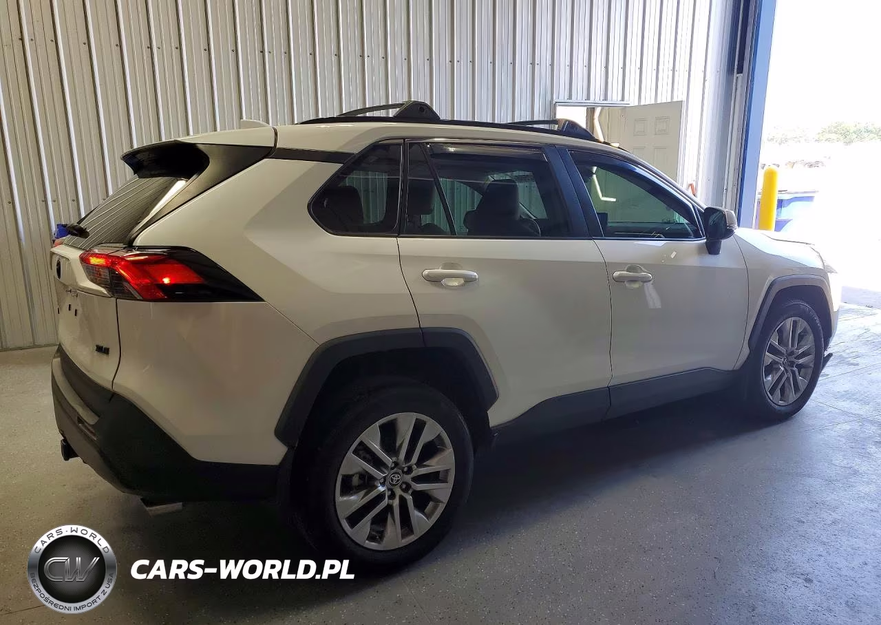 2024 Toyota Rav4 Xle Premium VIN:2T3C1RFV6RW339971 - 3
