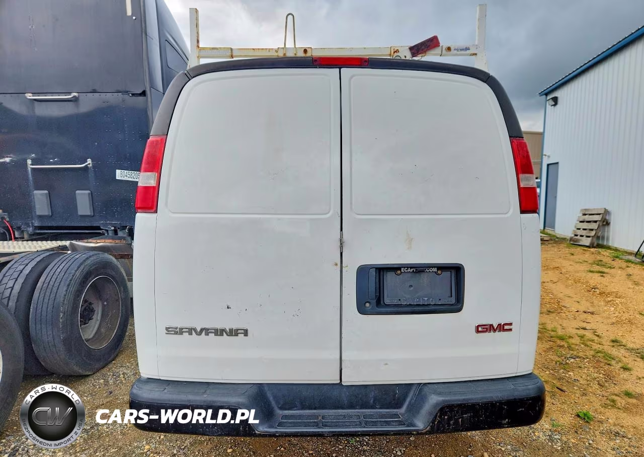 2017 GMC Savana G2500 VIN:1GTW7AFF2H1137860 - 6