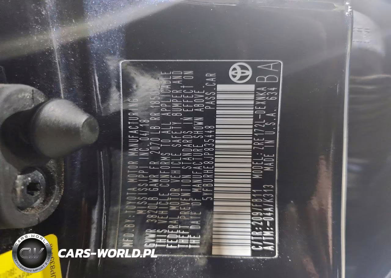 2018 Toyota Corolla Le VIN:5YFBURHE8JP835448 - 12