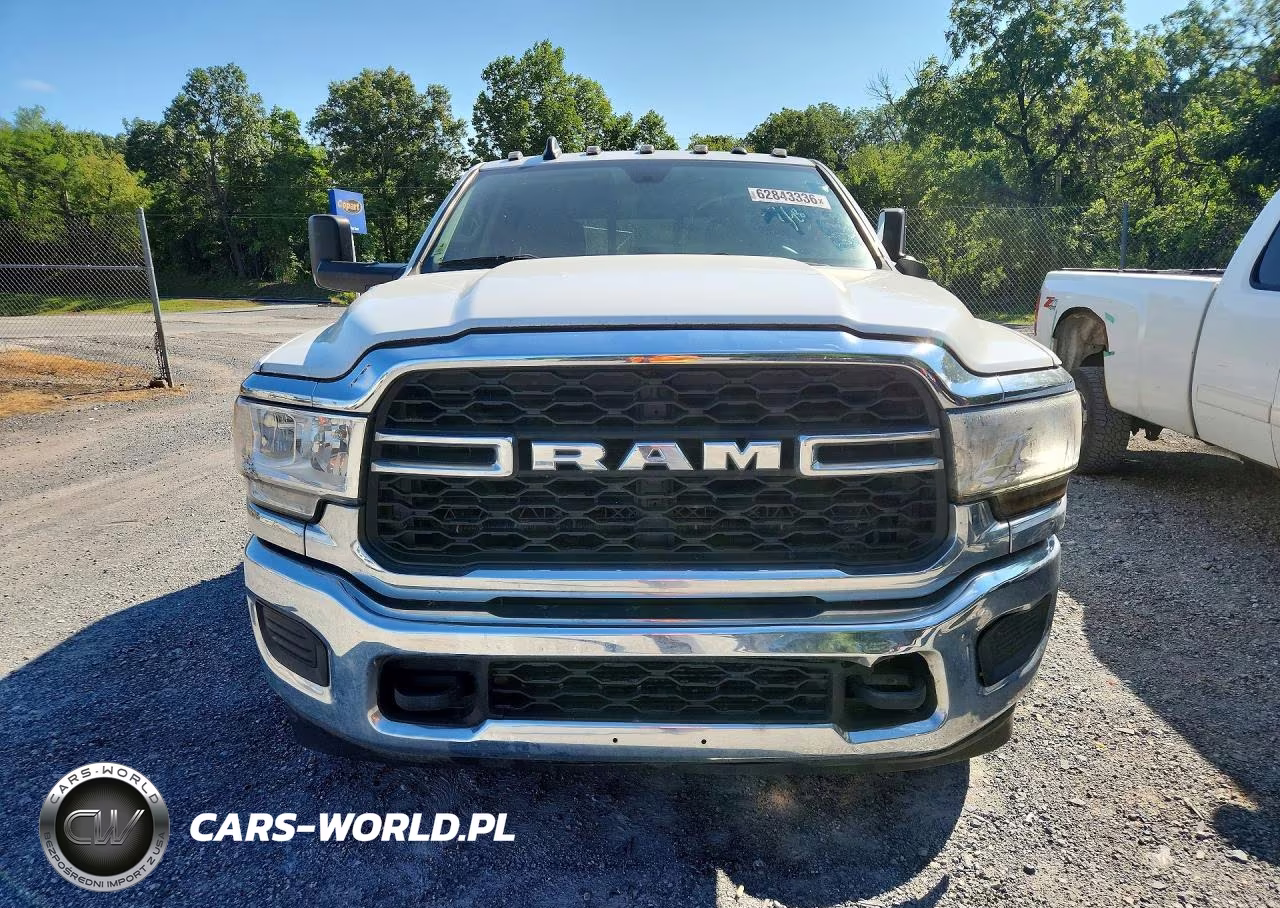 2019 Ram 3500 Tradesman VIN:3C63RRGL3KG700513 - 5