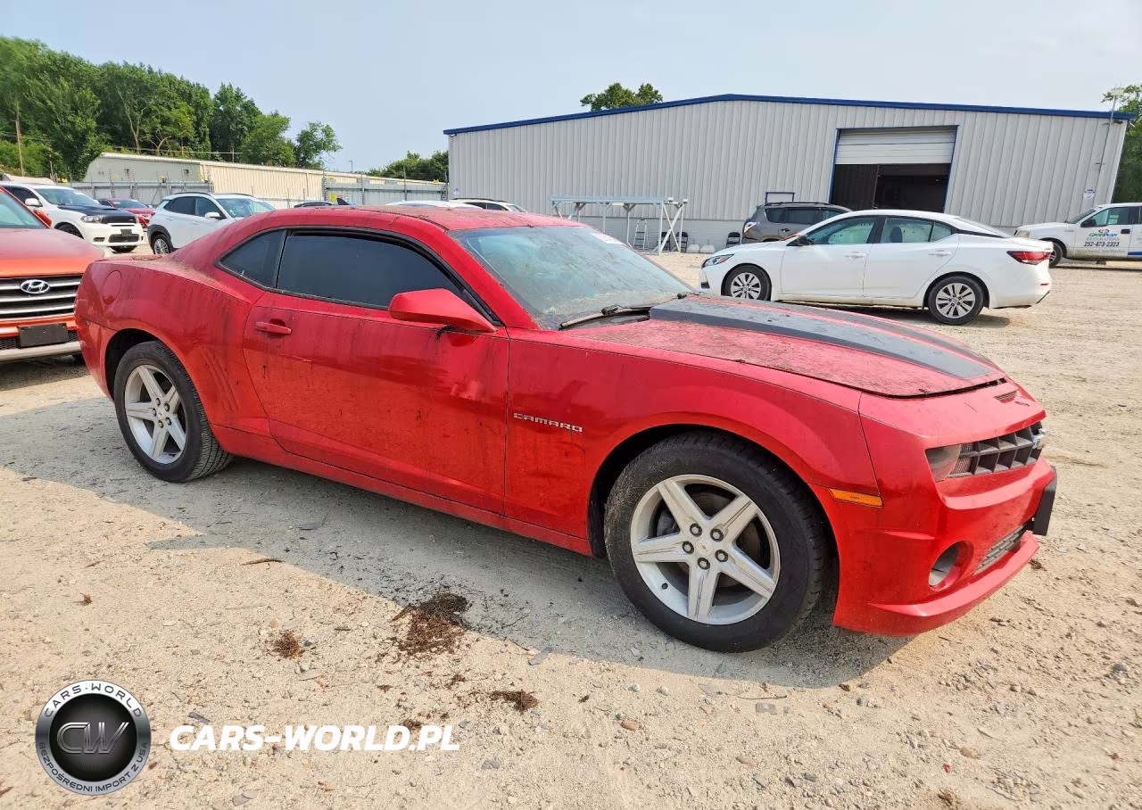 2011 Chevrolet Camaro Lt VIN:2G1FF1EDXB9100750 - 4
