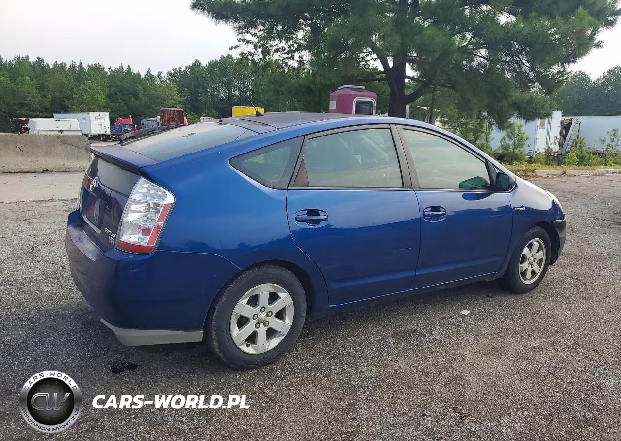 2008 Toyota Prius Base VIN:JTDKB20UX87811051 - 3