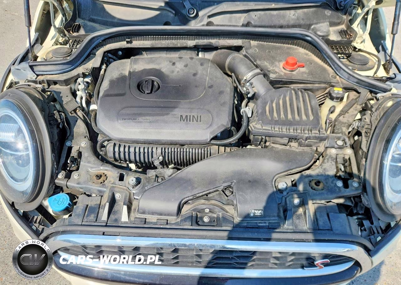 2020 Mini Cooper S VIN:WMWXU9C07L2L56292 - 11