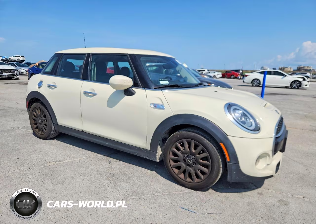 2020 Mini Cooper S VIN:WMWXU9C07L2L56292 - 4