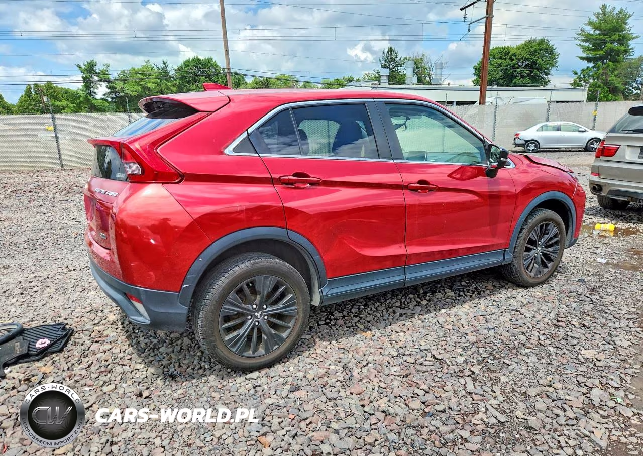 2018 Mitsubishi Eclipse Cross Le VIN:JA4AT4AA6JZ065680 - 3
