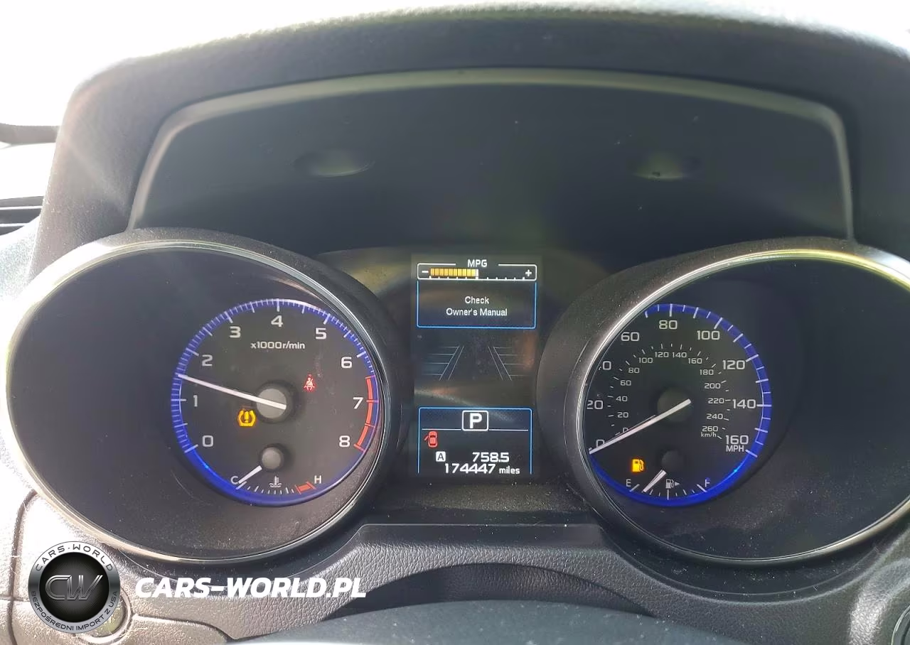 2016 Subaru Outback 3.6R Limited VIN:4S4BSENC1G3221467 - 9
