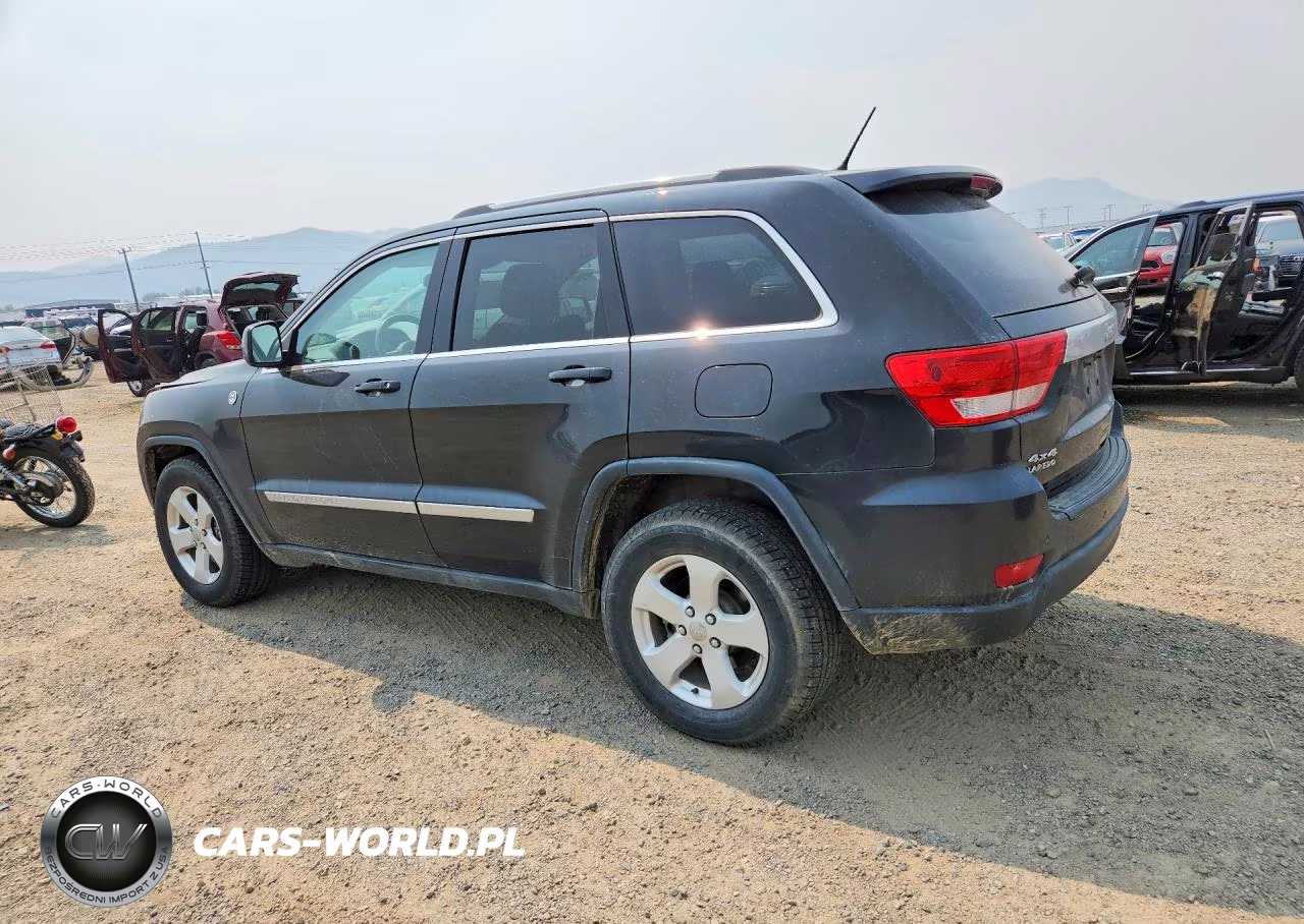 2013 Jeep Grand Cherokee Laredo VIN:1C4RJFAG7DC631142 - 2