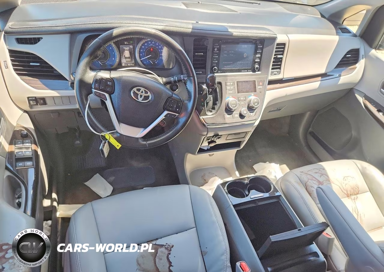 2018 Toyota Sienna Xle 8 Passenger VIN:5TDYZ3DC8JS928331 - 8