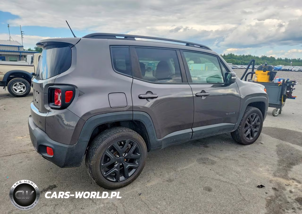 2017 Jeep Renegade Latitude VIN:ZACCJBBHXHPE66937 - 3