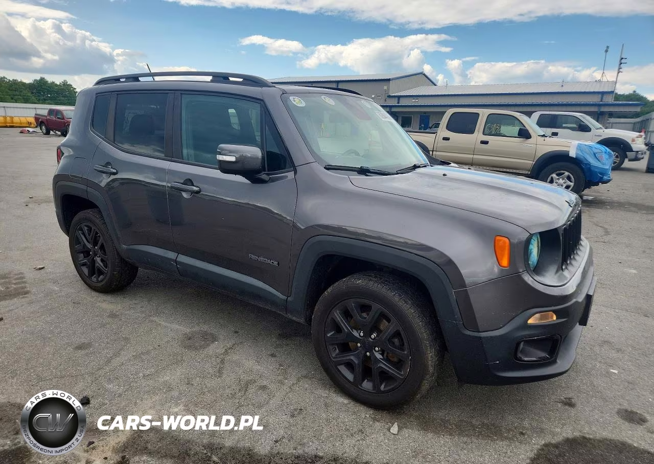 2017 Jeep Renegade Latitude VIN:ZACCJBBHXHPE66937 - 4
