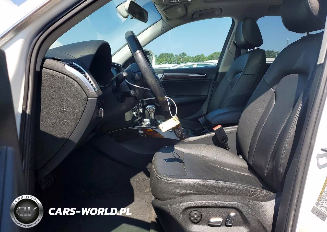 2014 Audi Q5 Premium VIN:WA1CFAFP2EA048021 - 7
