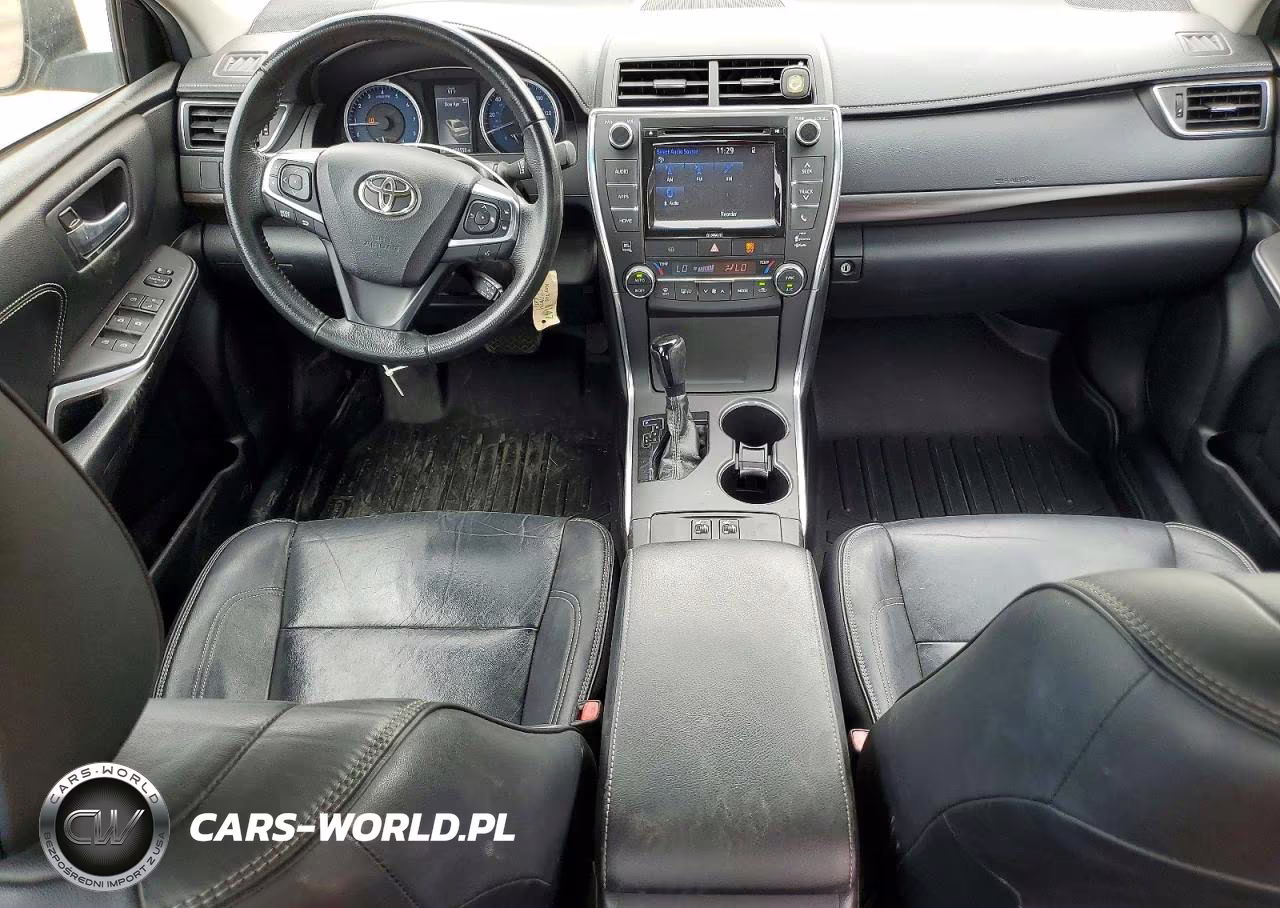 2017 Toyota Camry Xle VIN:4T1BF1FK3HU766682 - 8