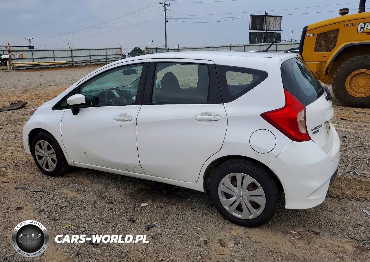 2018 Nissan Versa Note S VIN:3N1CE2CP9JL351922 - 2