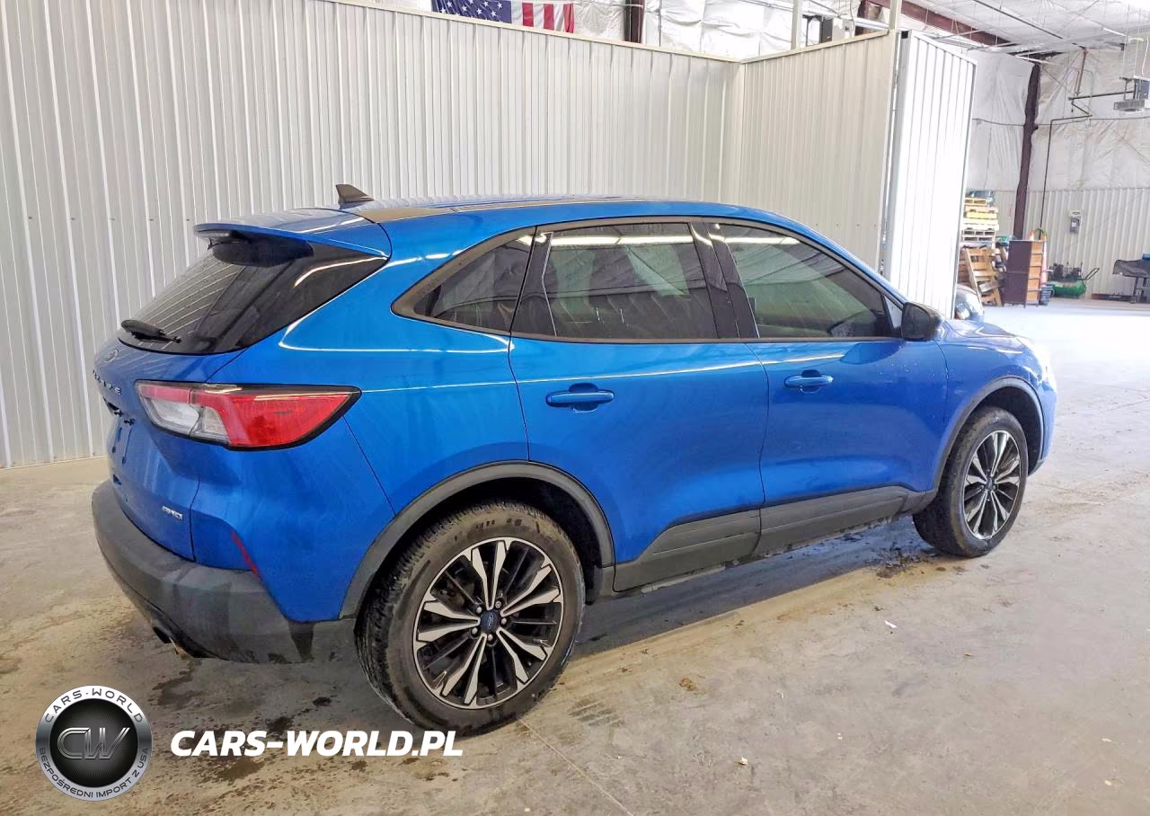 2021 Ford Escape Se VIN:1FMCU9G66MUA21140 - 3